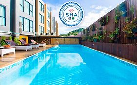 เทอร์ทิส โฮเทล